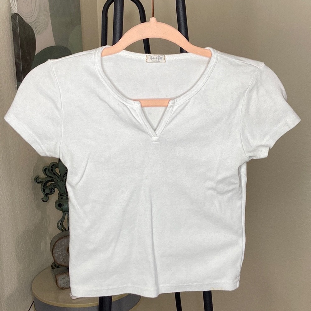 Brandy Melville white baby tee